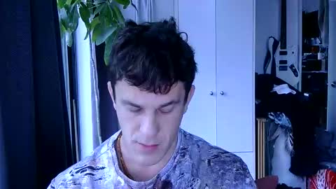 Snapshot of rosscollab chatting on 03-16-26, 12:31 RossCollab online show from 03-16-26, 12:31