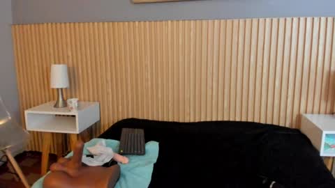 Snapshot of rosse_milf1 chatting on 05-26-26, 11:39 rosse_milf1 online show from 05-26-26, 11:39