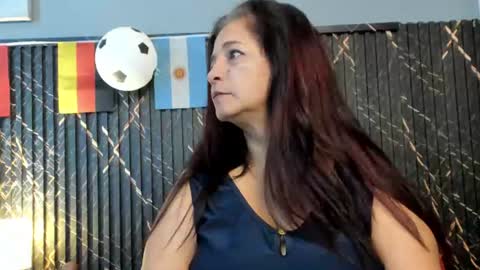 rosse_milf1 online show from 07-15-26, 11:37