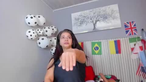 rosse_milf1 online show from 07-25-26, 12:14