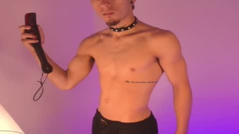 rosse_one online show from 11-17-25, 06:24