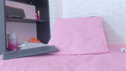 rosse_thompson11 online show from 02-27-25, 08:42