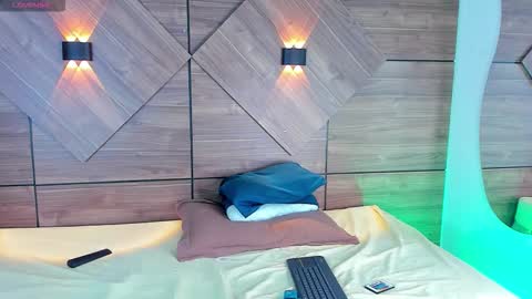  Rosse  online show from 11-25-25, 10:10