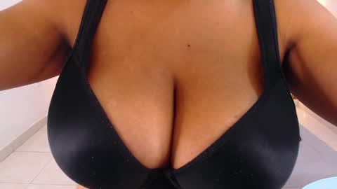 Rossi Hill online show from 03-27-26, 12:05