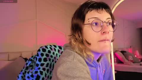 Snapshot of rossiie_hunt_ chatting on 05-11-26, 11:38 rossiie_hunt_ online show from 05-11-26, 11:38