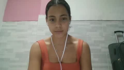 Snapshot of rosss690 chatting on 02-14-25, 08:59 ross online show from 02-14-25, 08:59