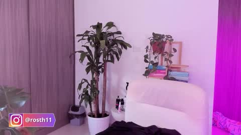 Im Ross   online show from 10-17-25, 08:00