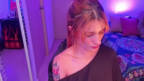 Snapshot of rot_wallace chatting on 07-19-26, 10:35 rot_wallace online show from 07-19-26, 10:35