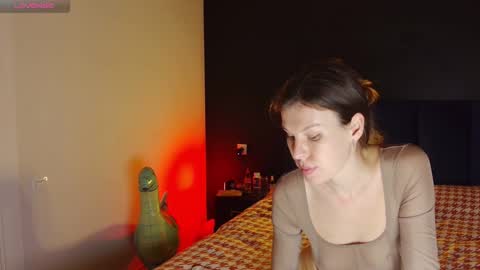 roter_rita online show from 11-13-25, 04:50