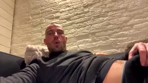 rotteei1 online show from 12-02-25, 07:09