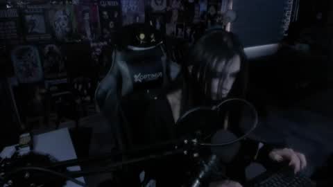 Snapshot of rotten_dreams chatting on 02-21-25, 03:21 rot online show from 02-21-25, 03:21