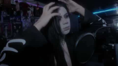 Snapshot of rotten_dreams chatting on 02-27-25, 12:23 rot online show from 02-27-25, 12:23