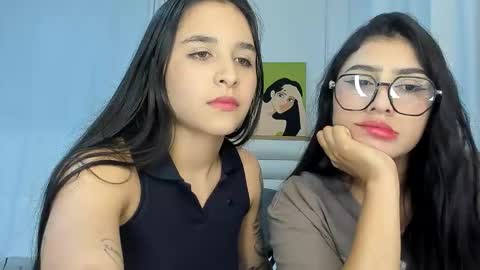 Snapshot of rous_and_sweet chatting on 09-17-25, 02:46 Rous and Sweet online show from 09-17-25, 02:46