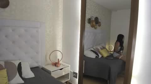 rouse_pink__ online show from 03-29-26, 03:50