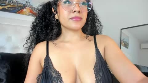 Snapshot of rouse_sexy_hotxx77 chatting on 05-15-26, 11:34 rouse_sexy_hotxx77 online show from 05-15-26, 11:34