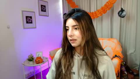 Rousee online show from 10-22-25, 12:27