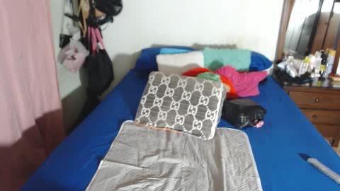 rousse online show from 10-17-25, 03:53