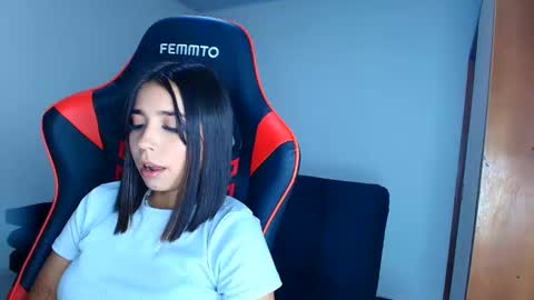 rousse_violet online show from 02-09-26, 01:09