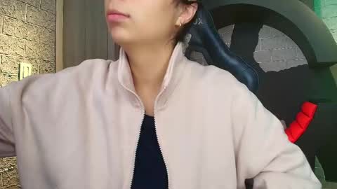 rousse gil online show from 01-09-26, 12:08