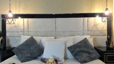 RousseWalker online show from 11-12-25, 12:05