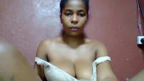 rovaelyah online show from 11-21-25, 07:12