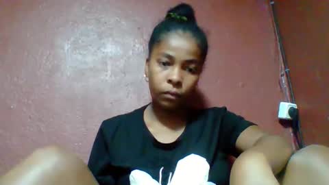 rovaelyah online show from 01-17-26, 05:12