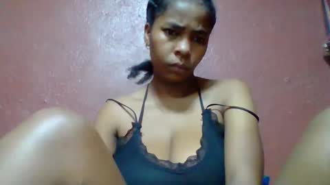 rovaelyah online show from 05-06-26, 02:29