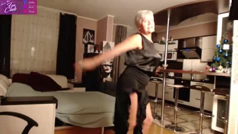 Roxana online show from 01-13-25, 05:55