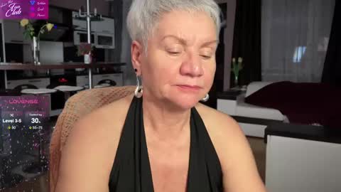 Roxana online show from 02-16-25, 05:48