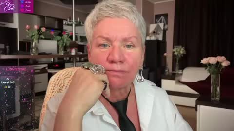 Roxana online show from 02-26-25, 06:32