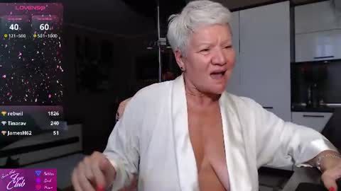 Roxana online show from 07-30-26, 07:02