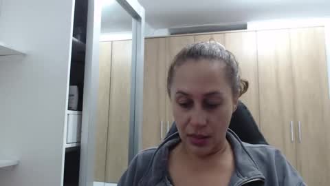 Snapshot of roxanalove7 chatting on 02-13-25, 12:46 Roxana online show from 02-13-25, 12:46