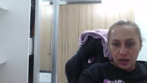 Snapshot of roxanalove7 chatting on 03-05-25, 12:38 Roxana online show from 03-05-25, 12:38