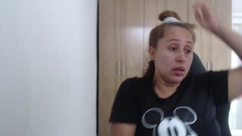 Roxana online show from 07-04-26, 05:41