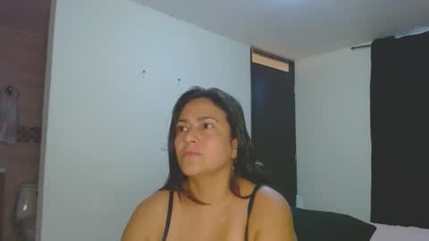 roxanasexy2025 online show from 11-02-25, 11:34