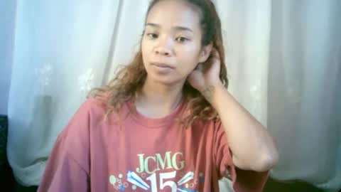 roxanne_98 online show from 01-17-25, 02:50