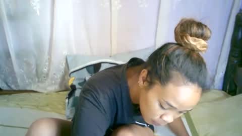 roxanne_98 online show from 01-22-25, 12:17