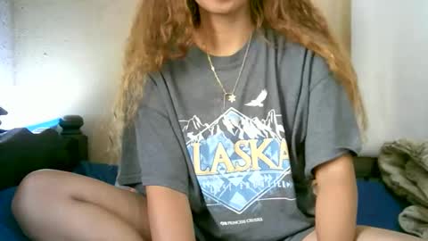 roxanne_98 online show from 12-14-25, 03:01