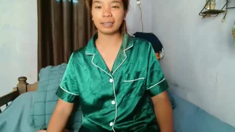 roxanne_98 online show from 02-19-26, 04:19