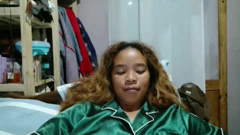 roxanne_98 online show from 03-03-26, 11:54