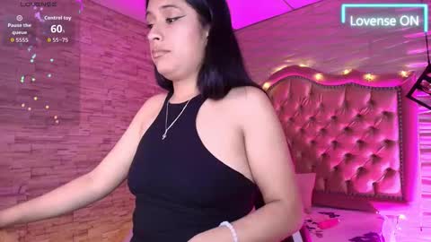 roxanne_han online show from 11-14-25, 07:12