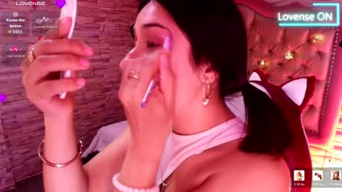 roxanne_han online show from 03-06-26, 12:01