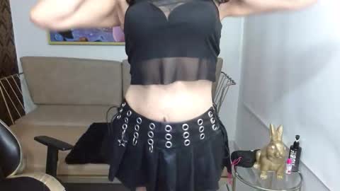 Roxanne online show from 11-08-25, 08:18