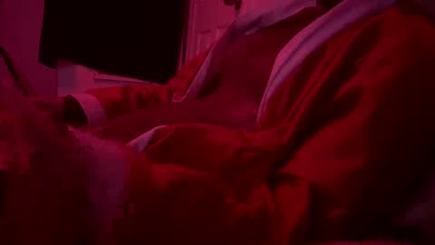 Snapshot of roxi6969 chatting on 12-28-24, 01:17 Power play online show from 12-28-24, 01:17