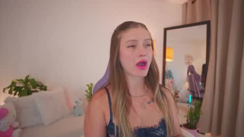  R O X I E  online show from 06-29-26, 11:27
