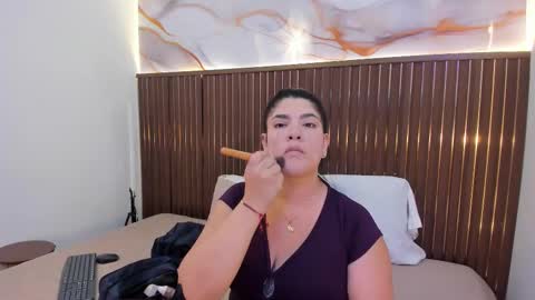 Roxie  online show from 01-06-26, 11:36