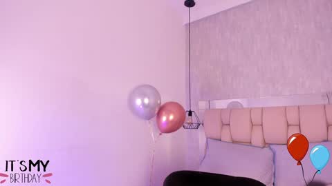 Roxie  online show from 01-11-25, 10:40