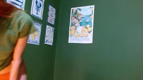 Roxie online show from 12-14-25, 01:44