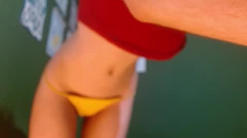 Snapshot of roxiehood chatting on 02-11-26, 01:54 Roxie online show from 02-11-26, 01:54