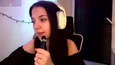 Hana online show from 03-05-26, 05:09